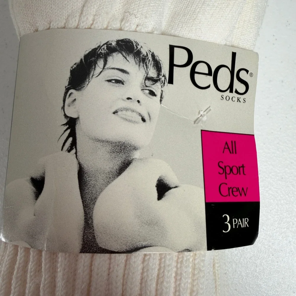 Vintage Peds 5-10 Socks All Sport Crew 3 Pair White Ribbed Cotton Blend USA 8142